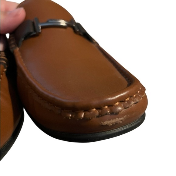 Tahari Elegant Brown Leather Loafers with Black Accents Size 7 main image 6